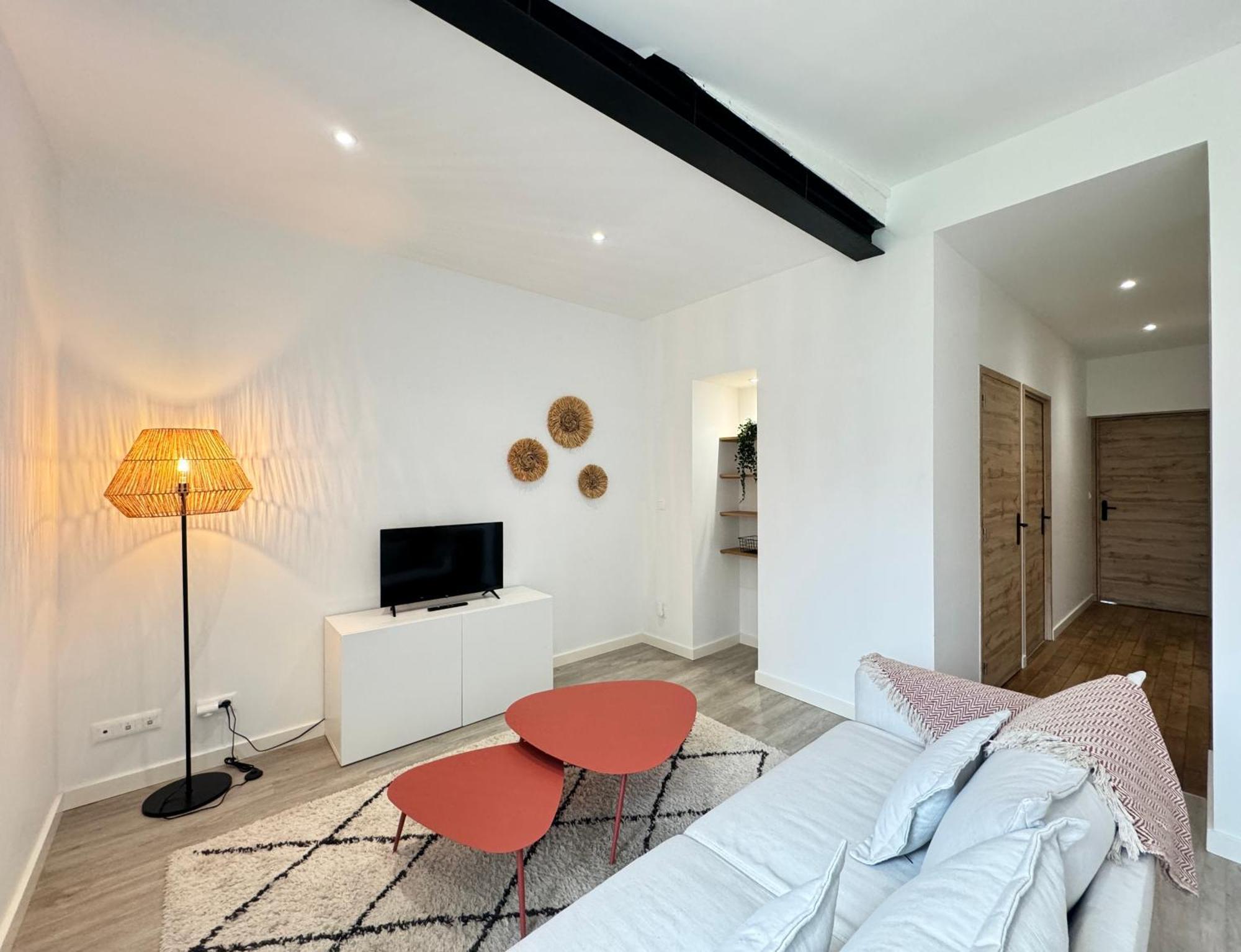 Jaures 1 - Tramway - Gare - Centre - 4 Pers Apartment Le Mans Exterior photo